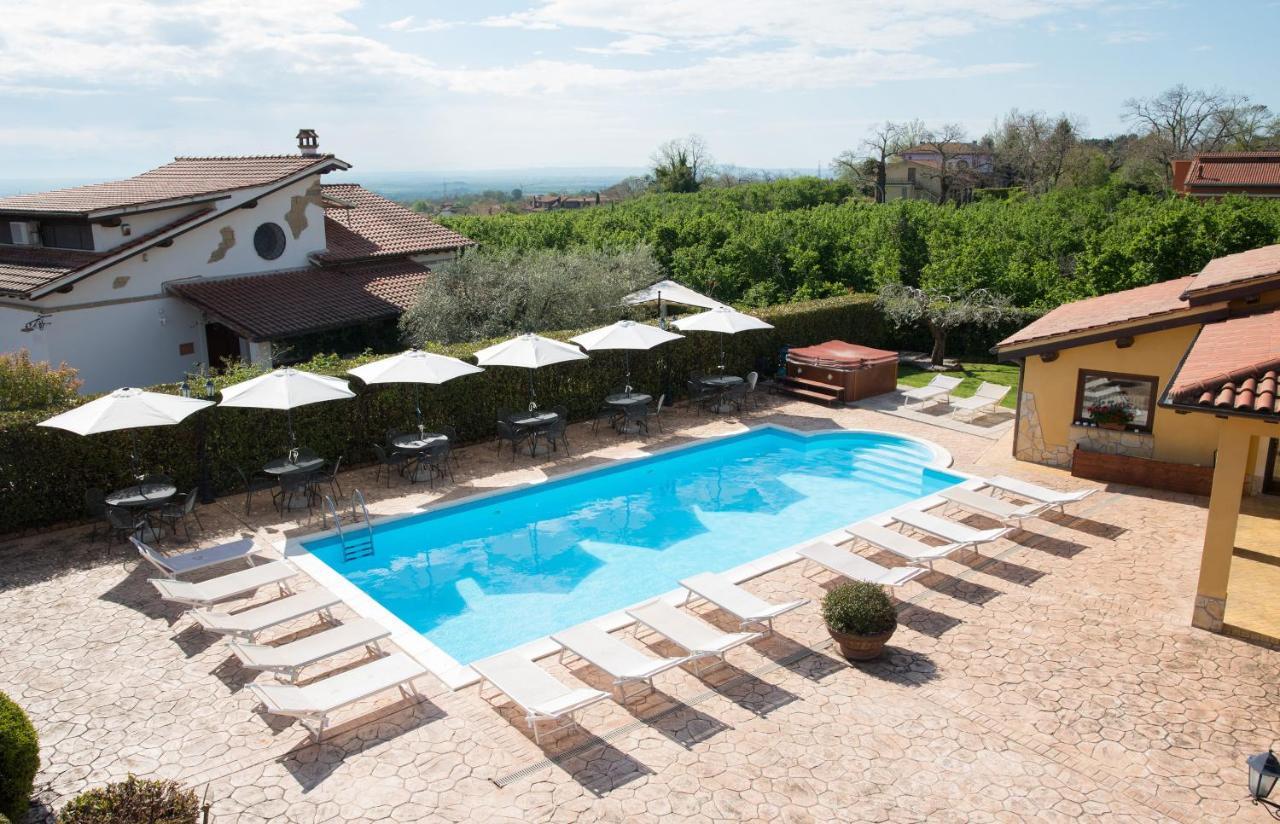 Bed and Breakfast L'Infinito Carbognano Exterior foto